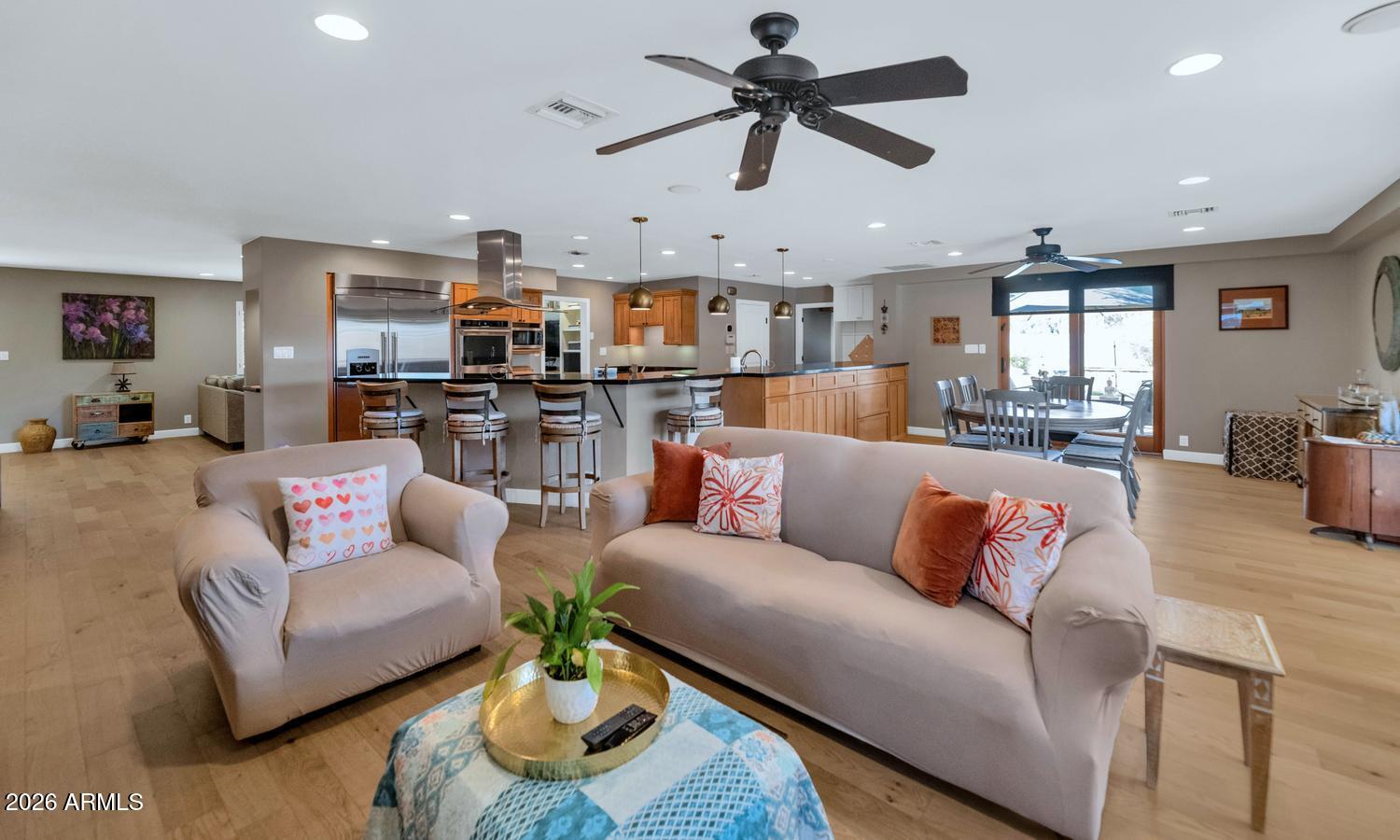 323 West Butler Drive Phoenix, AZ 85021 - Photo 13 of 47 323 W BUTLER DR