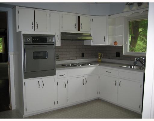 1485 Cavitt Road Monroeville, PA 15146 - Photo 4 of 18 Kitchen.