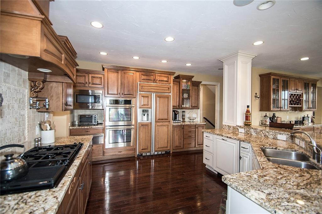 13296 Mink Lane Carmel, IN 46074 - Photo 15 of 37