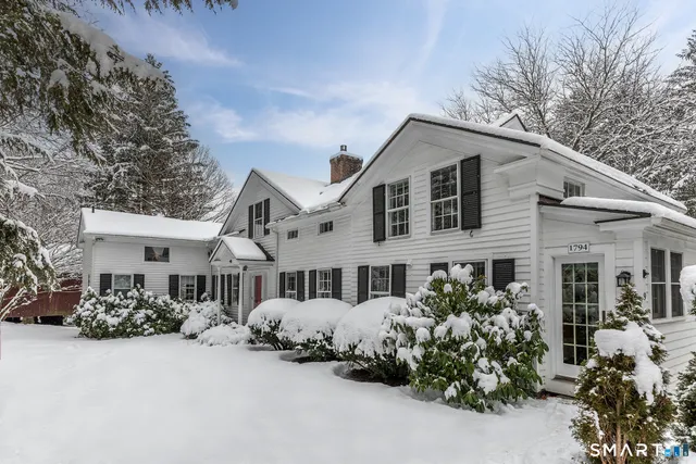 $950,000 | 9 Jewell Street, Cornwall, CT 06754