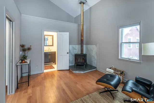 $950,000 | 9 Jewell Street, Cornwall, CT 06754