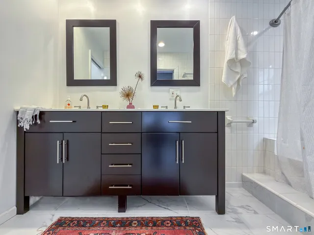 $950,000 | 9 Jewell Street, Cornwall, CT 06754