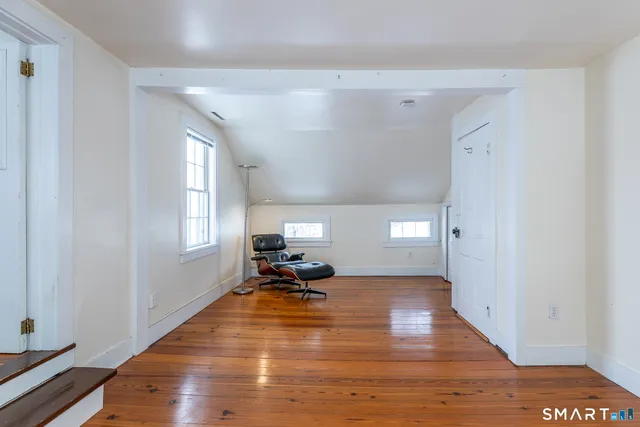 $950,000 | 9 Jewell Street, Cornwall, CT 06754