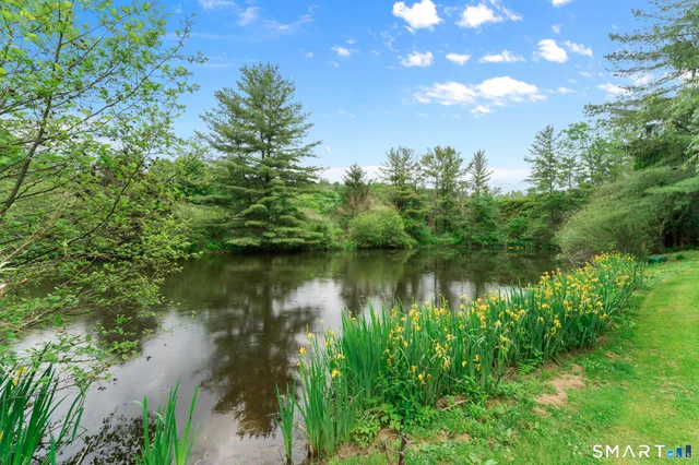 $950,000 | 9 Jewell Street, Cornwall, CT 06754