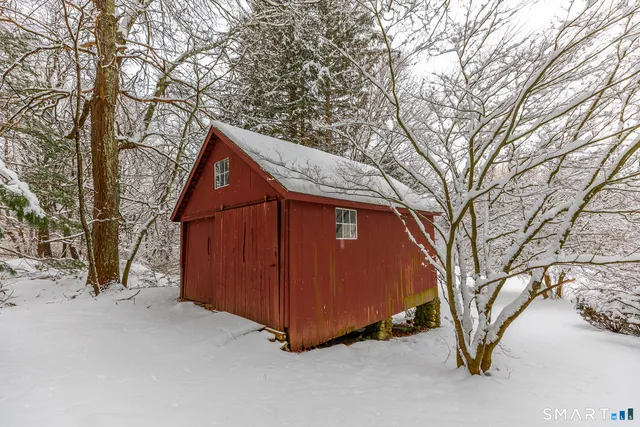 $950,000 | 9 Jewell Street, Cornwall, CT 06754