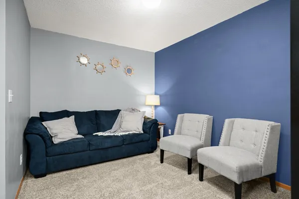 $290,000 | 1572 Countryside Drive, Shakopee, MN 55379