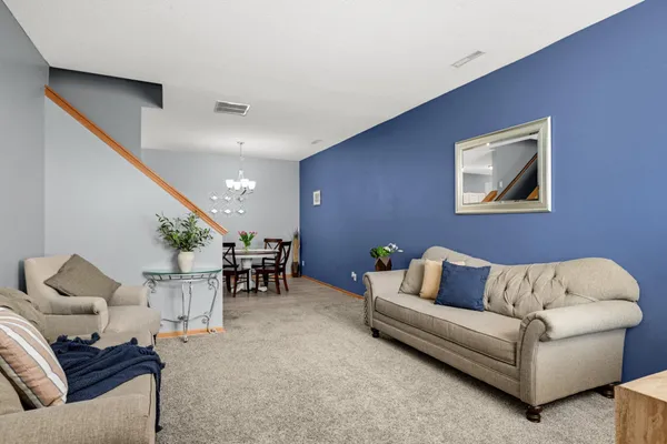 $290,000 | 1572 Countryside Drive, Shakopee, MN 55379