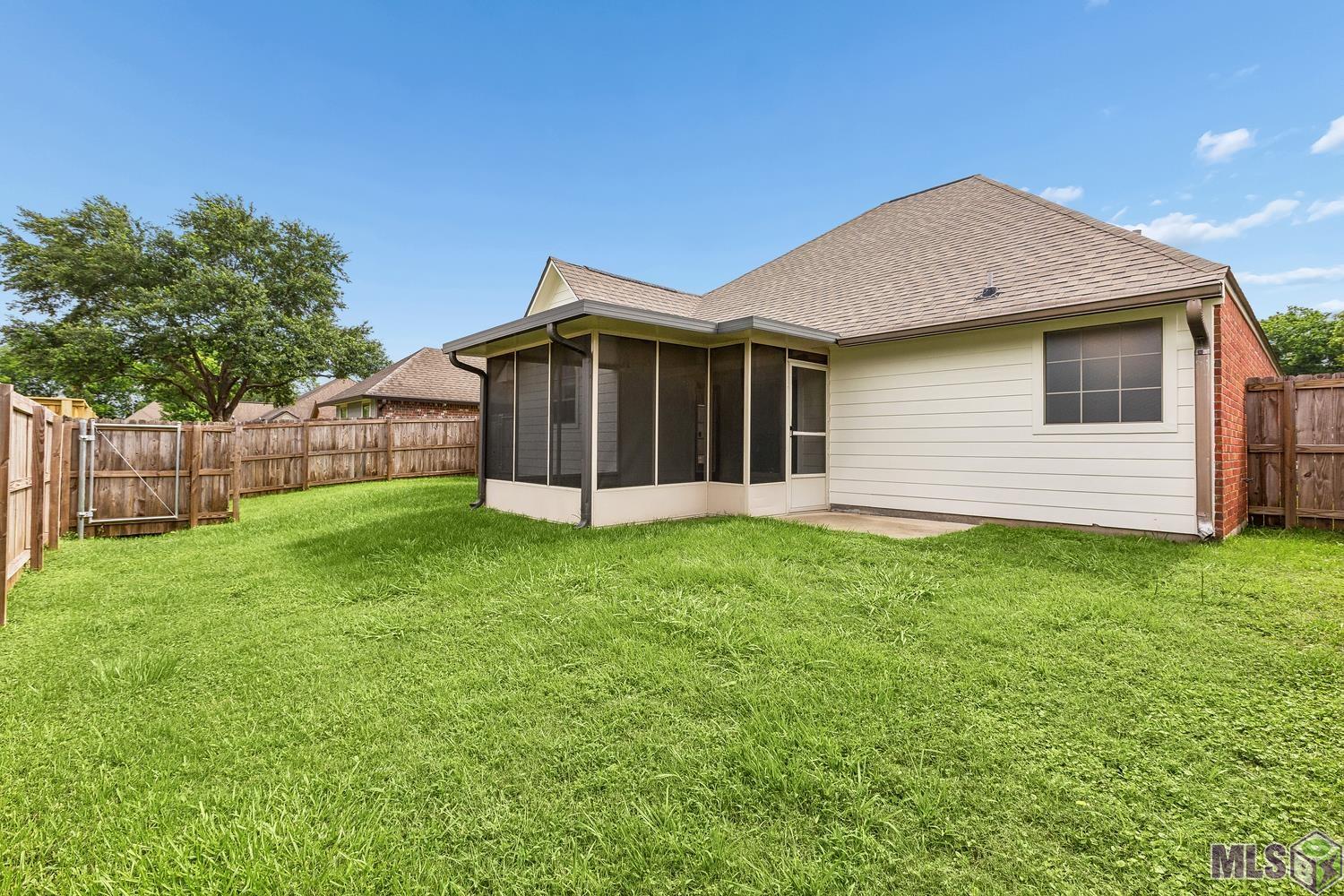 12215 Spring Valley Drive Geismar, LA 70734 - Photo 23 of 25