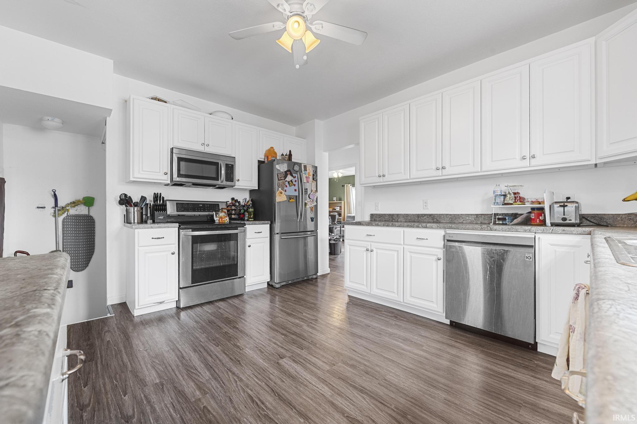 891 Giesler Road Jasper, IN 47546 - Photo 6 of 27