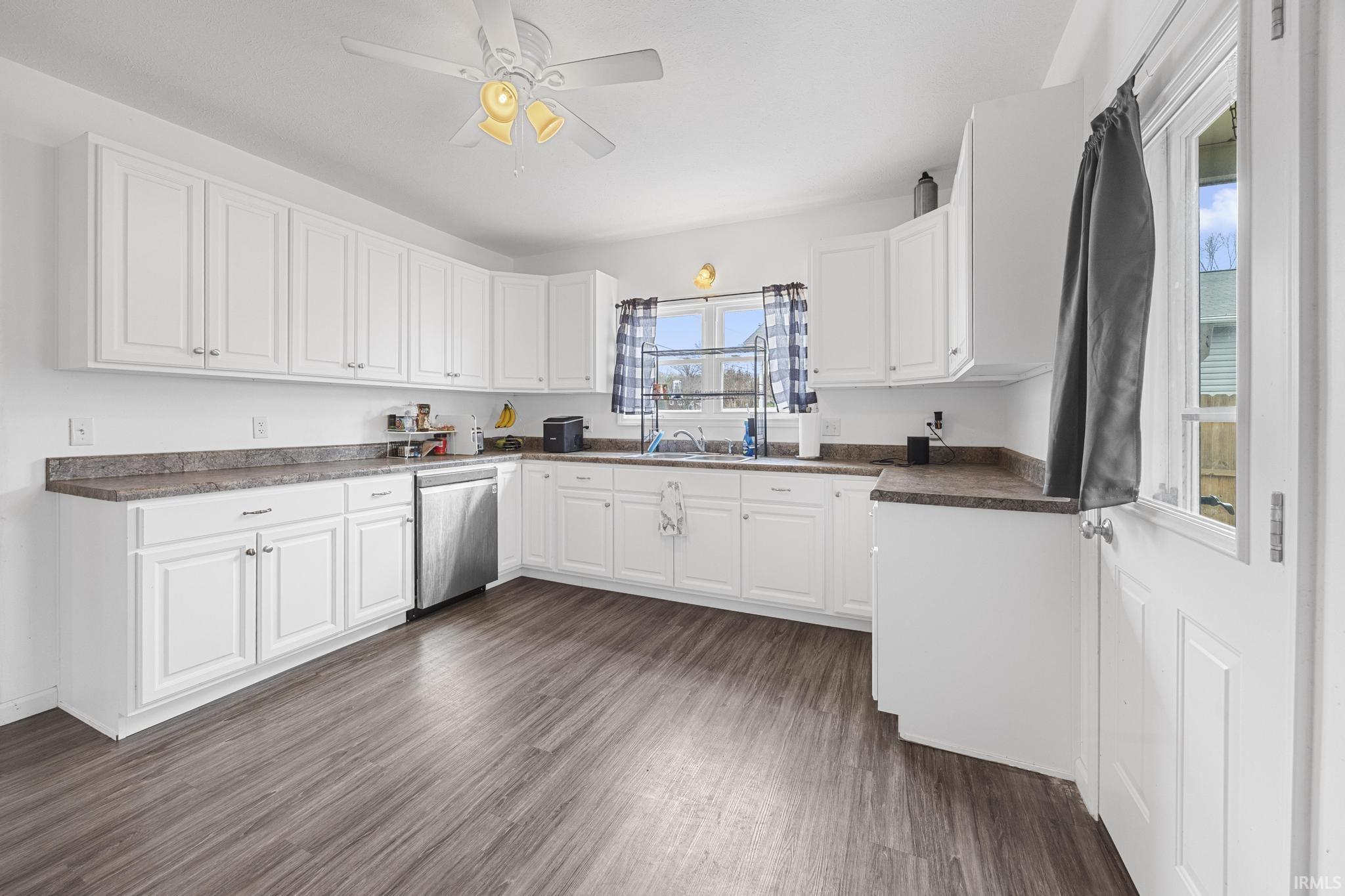 891 Giesler Road Jasper, IN 47546 - Photo 9 of 27