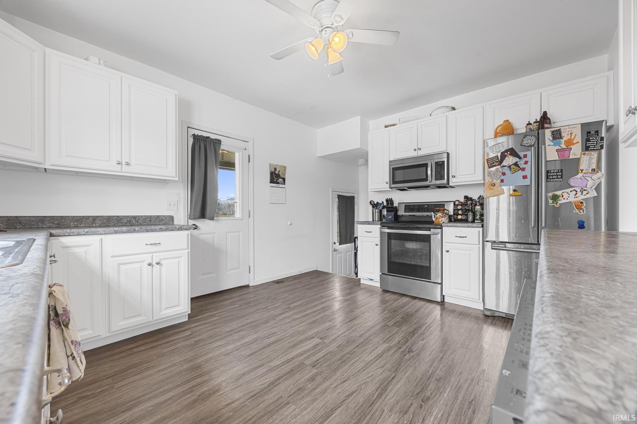 891 Giesler Road Jasper, IN 47546 - Photo 10 of 27