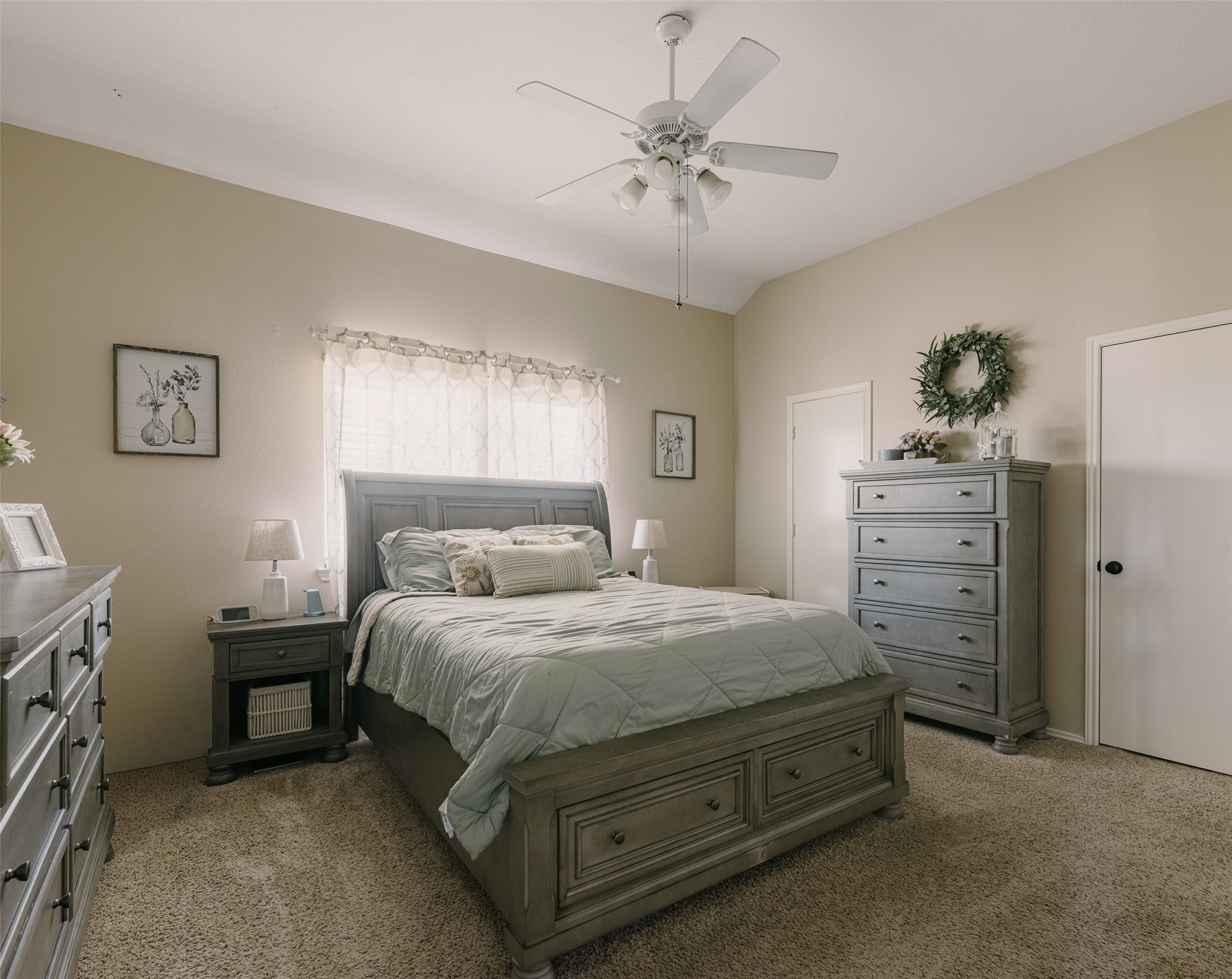 8003 Club Point Drive Humble, TX 77346 - Photo 11 of 34 Primary bedroom