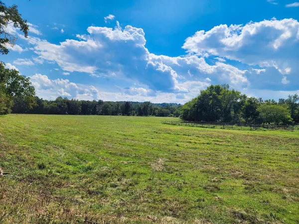 $769,000 | 8312 Middle Butler Road, Cypress Inn, TN 38452