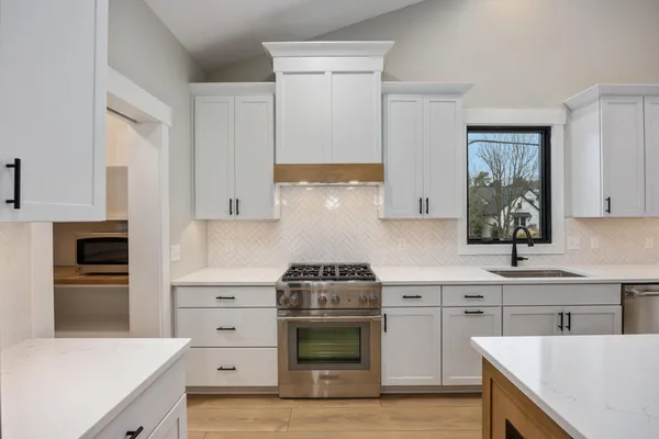 $929,525 | 7732 Fase Street Southeast, Unit LOT 7, Ada, MI 49301