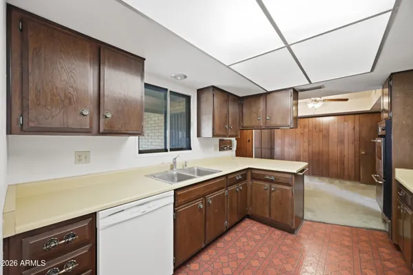 $899,000 | 2042 North Center Street, Mesa, AZ 85201