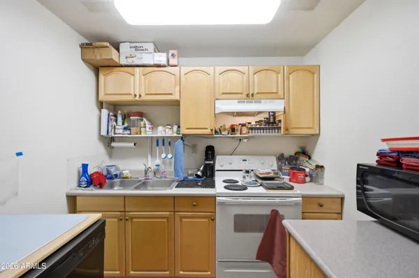 $899,000 | 2042 North Center Street, Mesa, AZ 85201