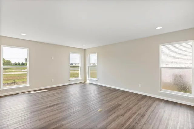 $341,907 | 41 Fairmount Grv Drive, St. Peters, MO 63376