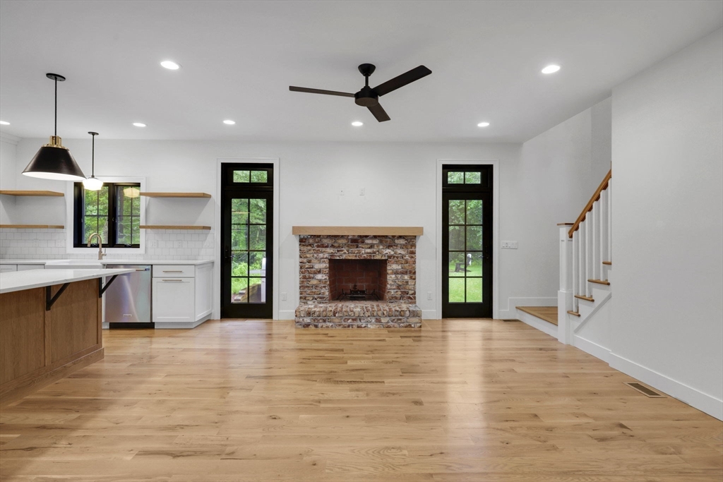 1322 Center Street Ludlow, MA 01056 - Photo 3 of 40