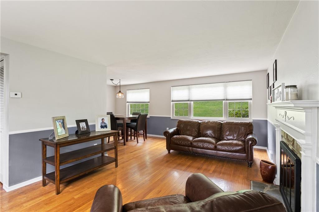 4753 Old Boston Road Pittsburgh, PA 15227 - Photo 3 of 25 Gallery Image 3