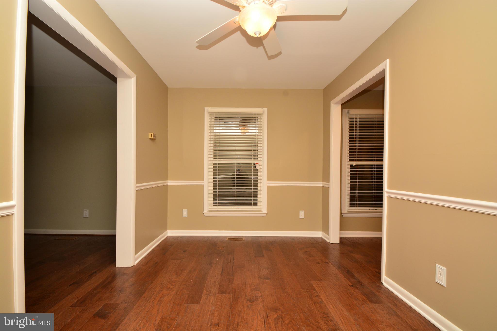 20 Colleton Court Baltimore, MD 21236 - Photo 8 of 24 Dining Room