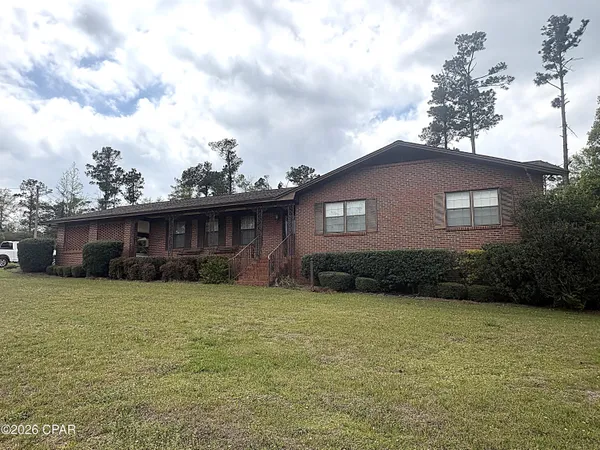 $275,000 | 3225 5th Street, Marianna, FL 32446