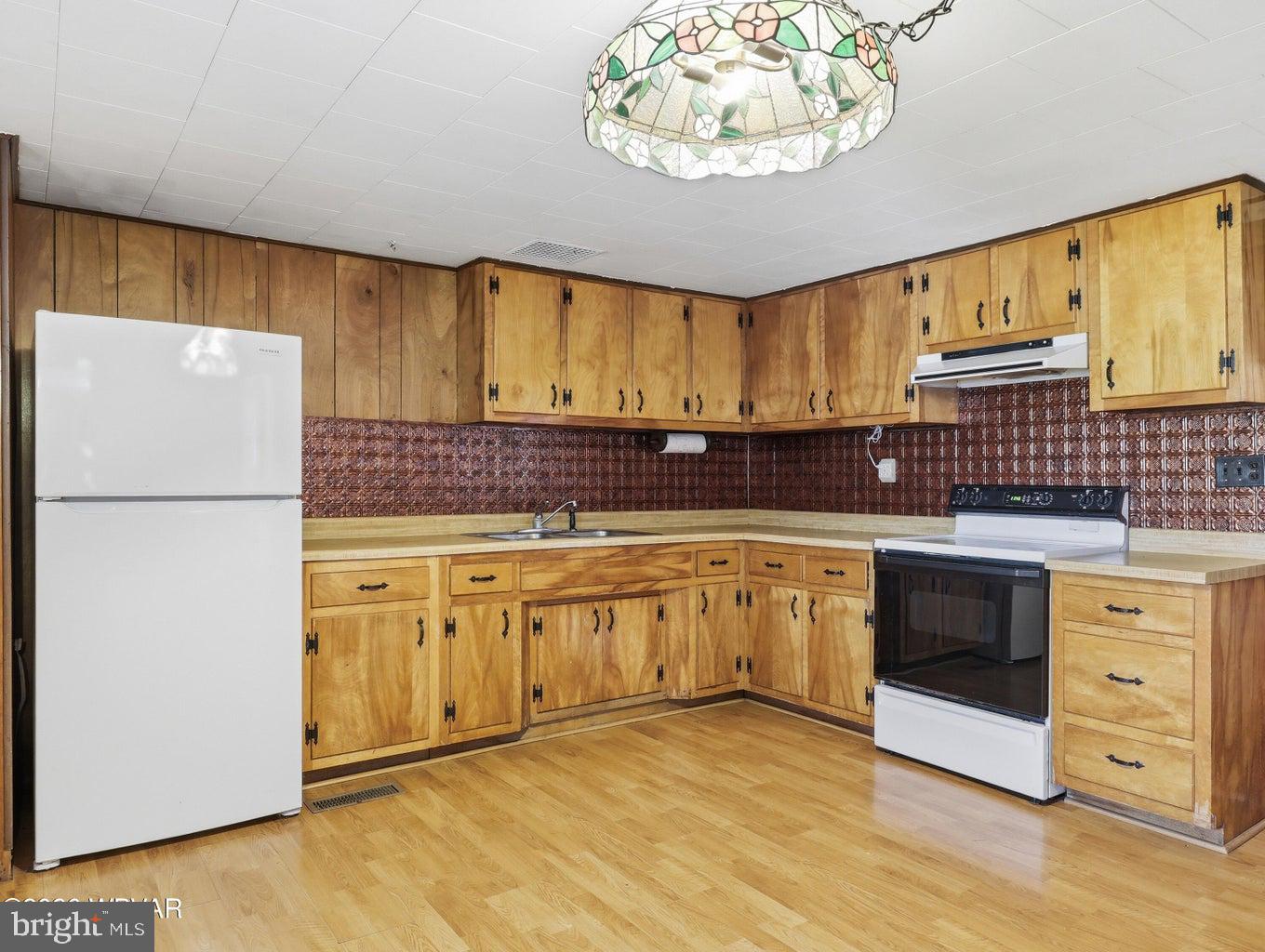 848 Hunter Run Road Howard, PA 16841 - Photo 23 of 38