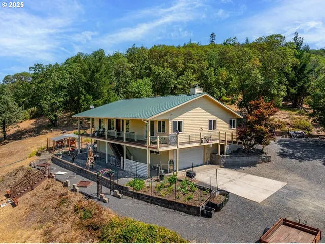 $579,000 | Undisclosed Address, Grants Pass, OR 97526