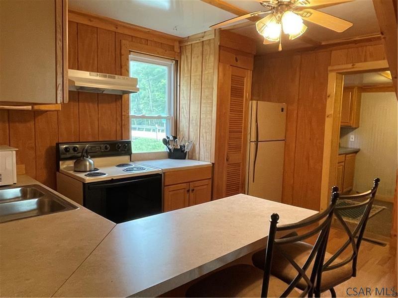 1437 County Line Road Champion, PA 15622 - Photo 7 of 19