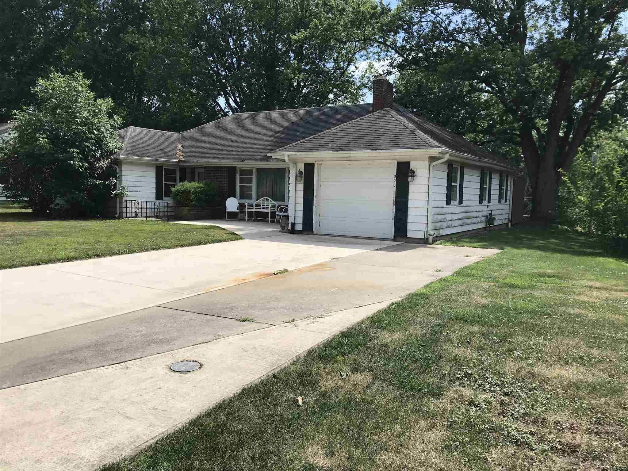 220 Limberlost Trail Decatur, IN 46733 - Photo 1 of 17