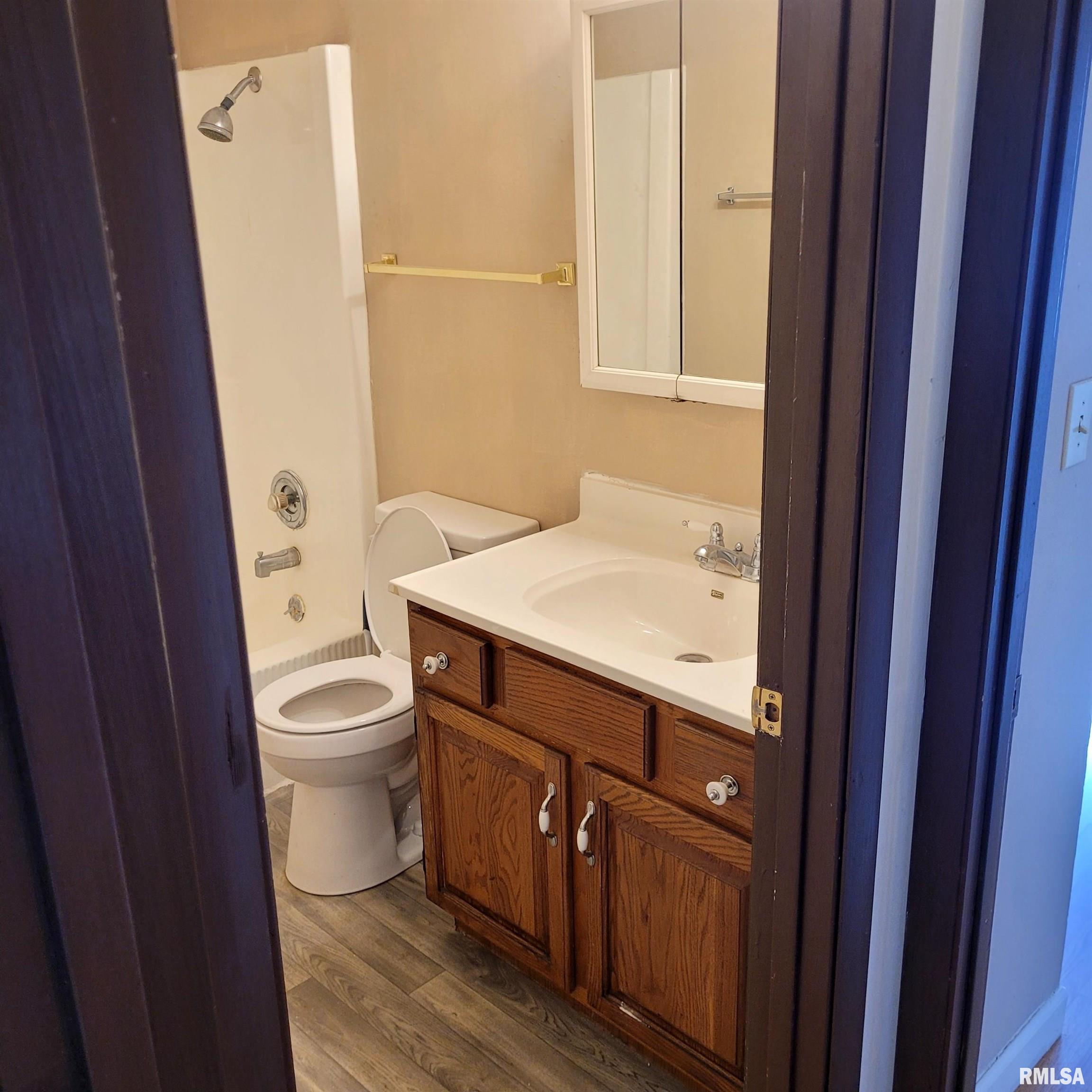 2022 Austin Drive Springfield, IL 62704 - Photo 6 of 8