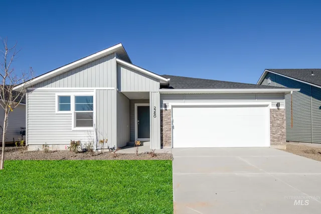 $399,990 | 1609 Sunday River Street, Middleton, ID 83644