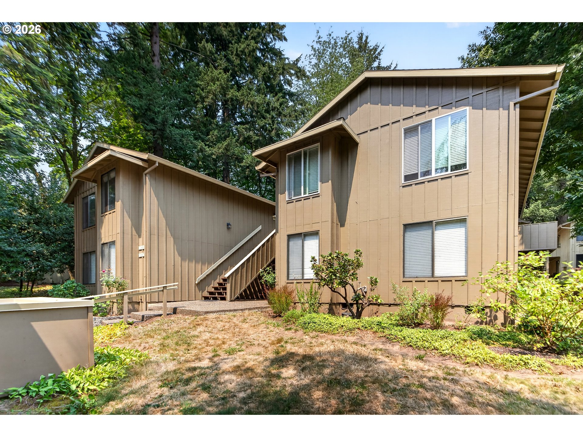 7189 Southwest Childs Road Lake Oswego, OR 97035 - Photo 2 of 40 Gallery Image 2