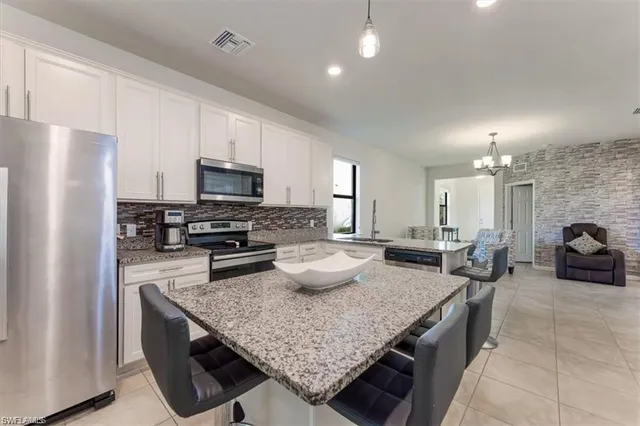 $2,300 | 4558 Lamaida Lane, Immokalee, FL 34142