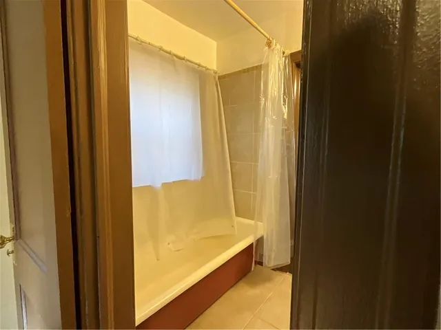 $135,000 | 3803 Pennsylvania Avenue, Unit 1N, Kansas City, MO 64111