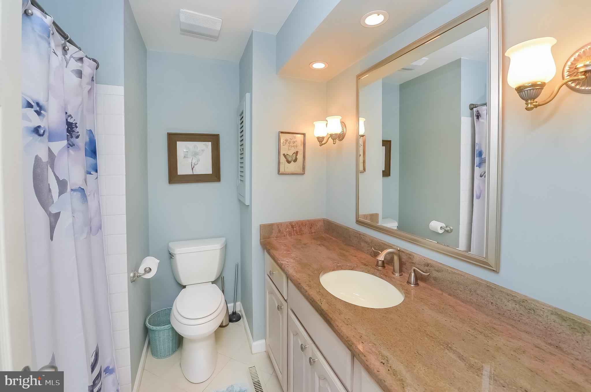 27 Clemson Road Cherry Hill, NJ 08034 - Photo 22 of 37 Hall Bath