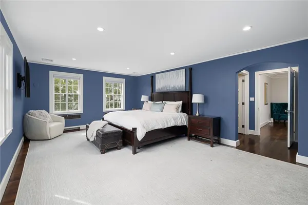 $3,895,000 | 330 Freeman Parkway, Providence, RI 02906