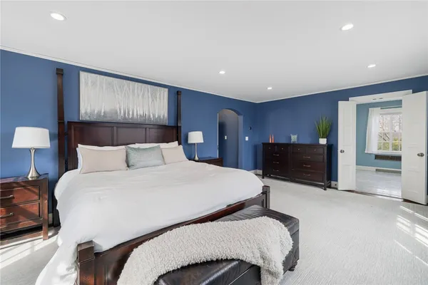 $3,895,000 | 330 Freeman Parkway, Providence, RI 02906