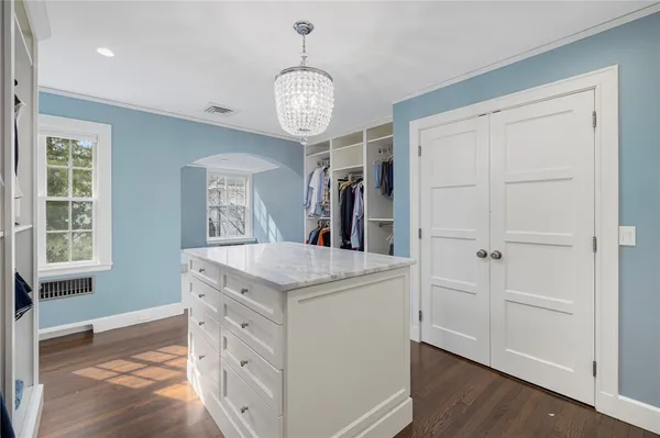 $3,895,000 | 330 Freeman Parkway, Providence, RI 02906