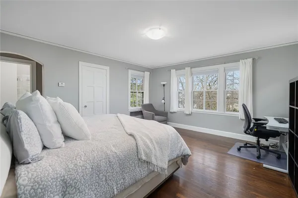 $3,895,000 | 330 Freeman Parkway, Providence, RI 02906