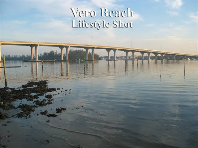 a view of a retail shop