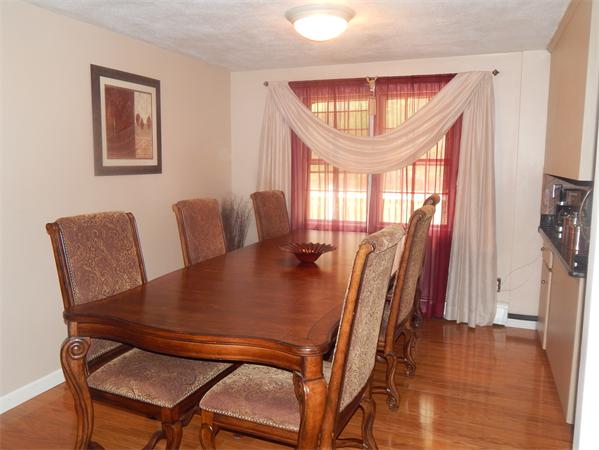 26 Larnis Road Framingham, MA 01701 - Photo 6 of 28