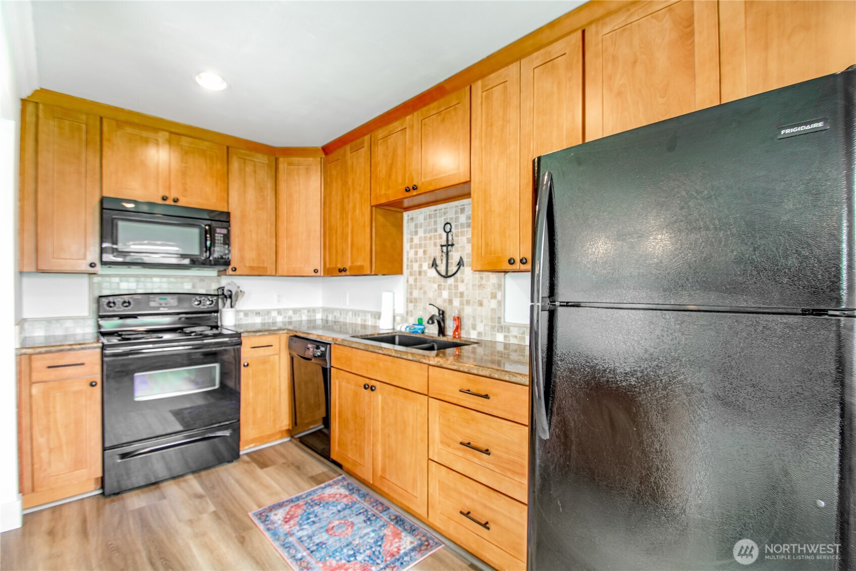 1902 West Prospect Street, Unit 112 Chelan, WA 98816 - Photo 4 of 29