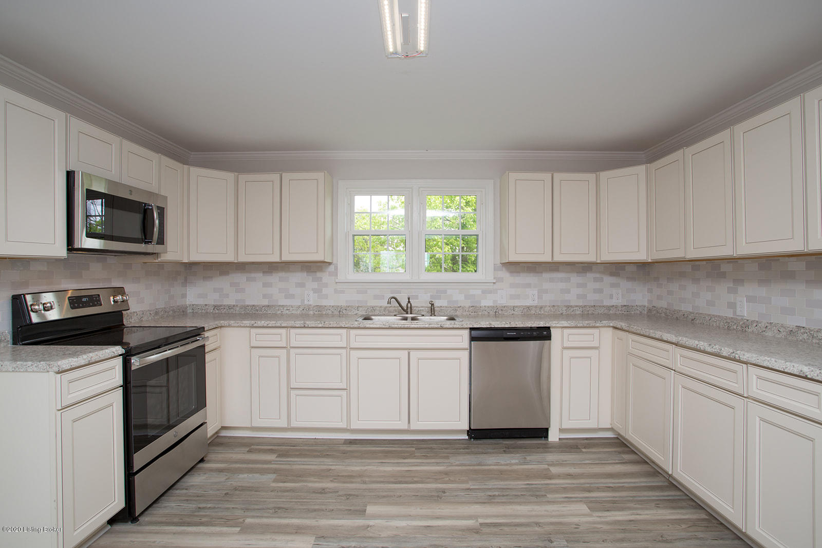 2574 Zoneton Road Shepherdsville, KY 40165 - Photo 15 of 38 016