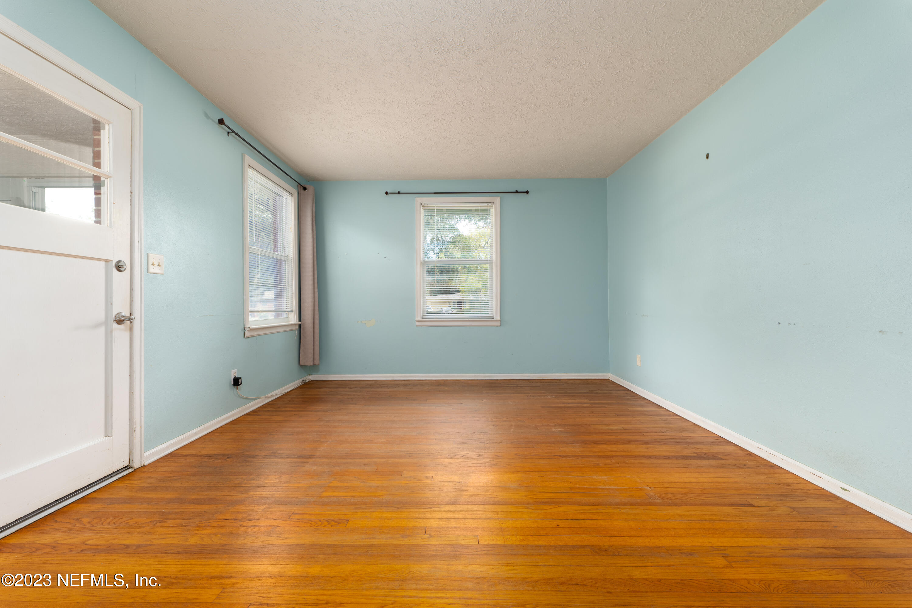 642 Glynlea Road Jacksonville, FL 32216 - Photo 4 of 34 642GlynleaRdJacksonvilleFL-33