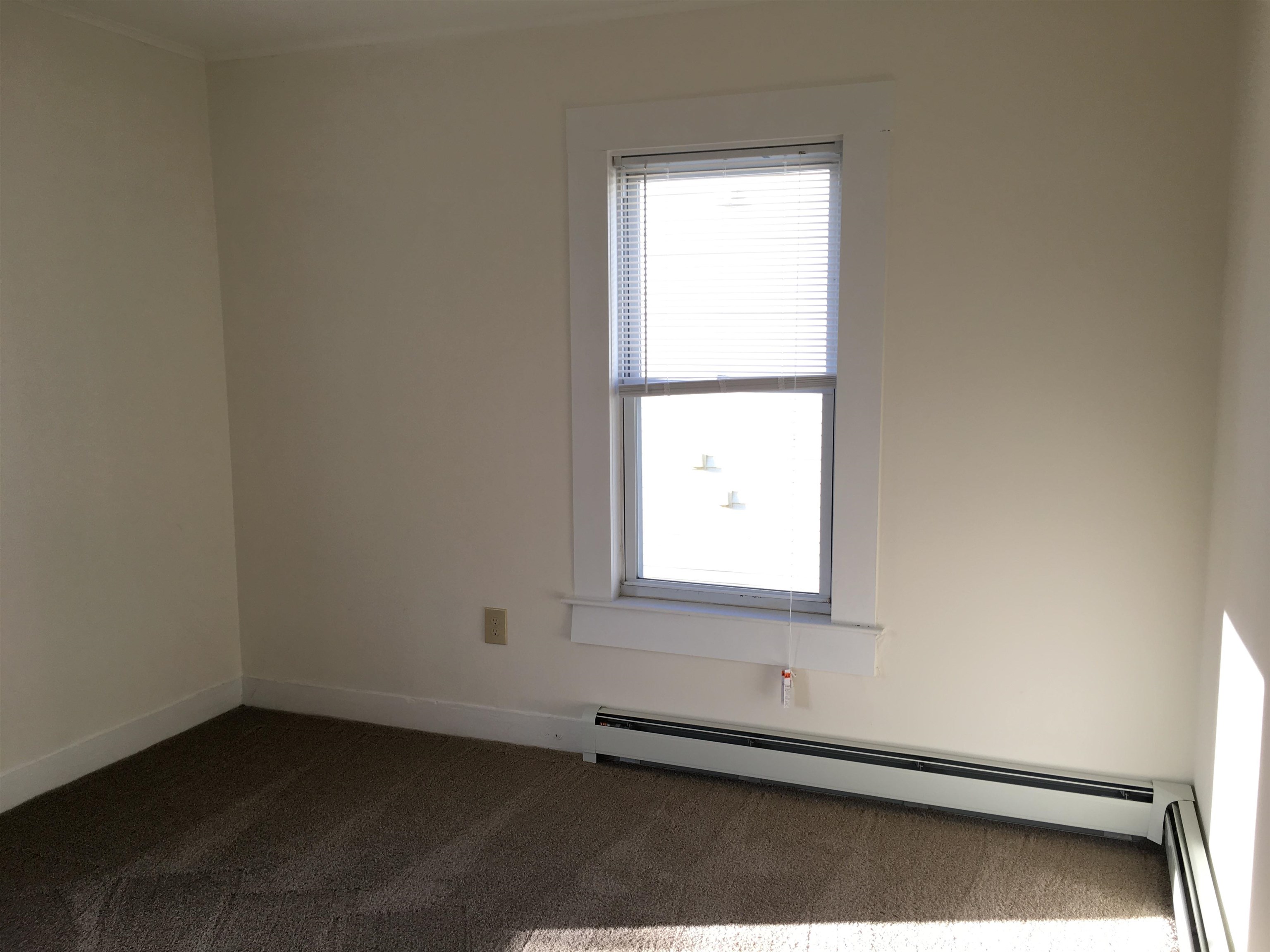 93 Second Street, Unit 3 Manchester, NH 03102 - Photo 32 of 57