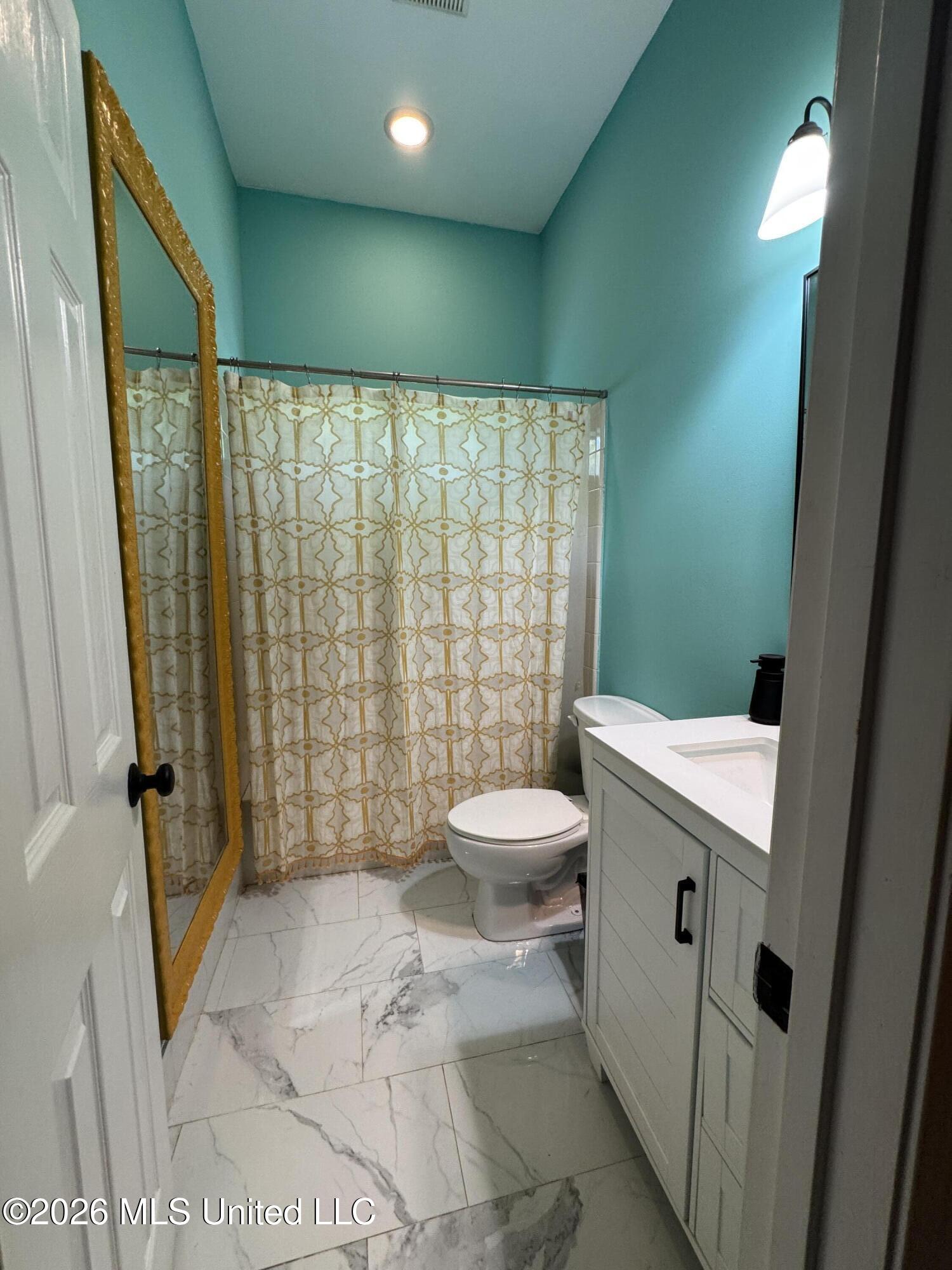 13086 River Walk Circle D'Iberville, MS 39540 - Photo 19 of 27 Bathroom 2
