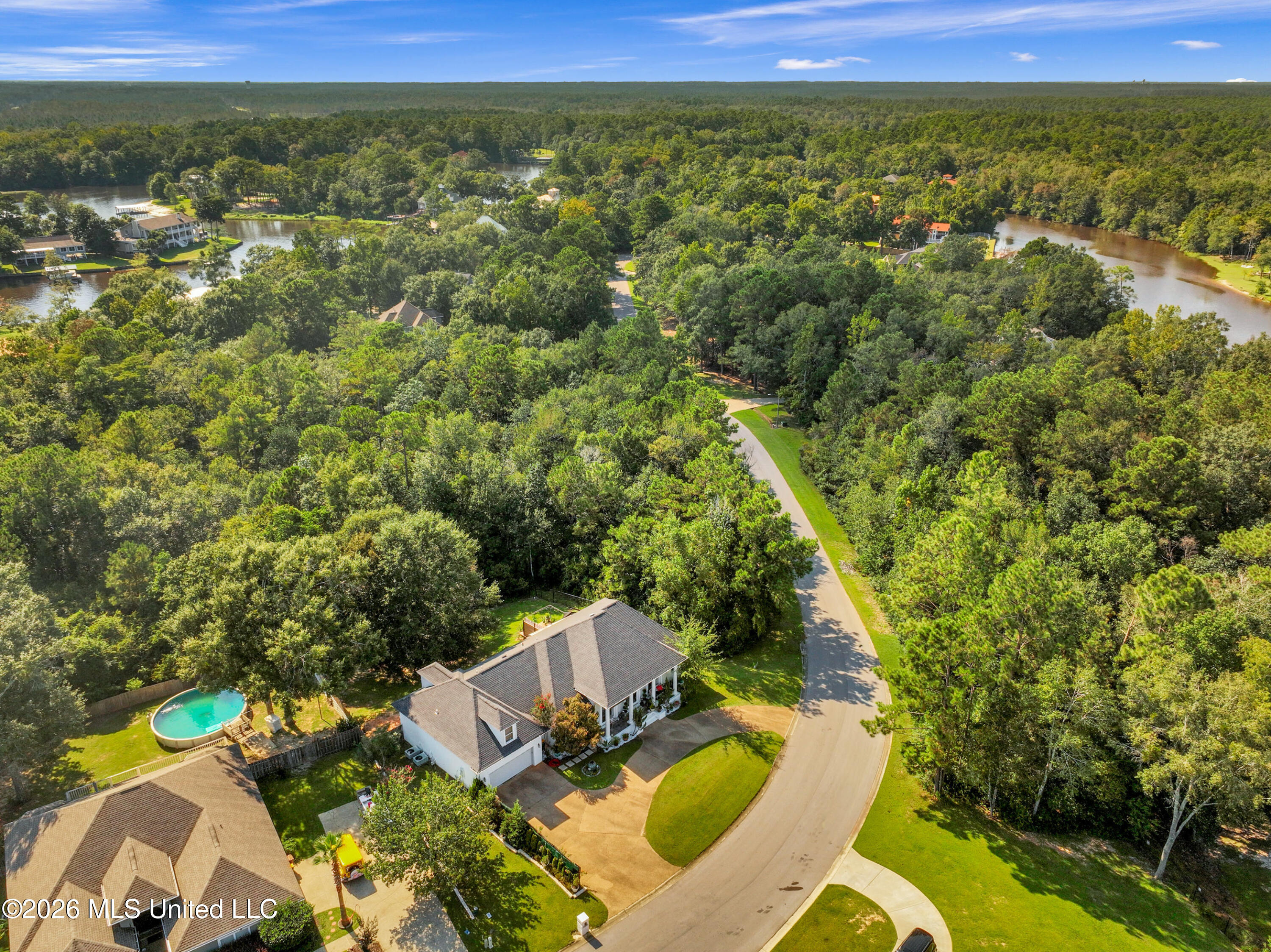 13086 River Walk Circle D'Iberville, MS 39540 - Photo 8 of 27 aerial 2