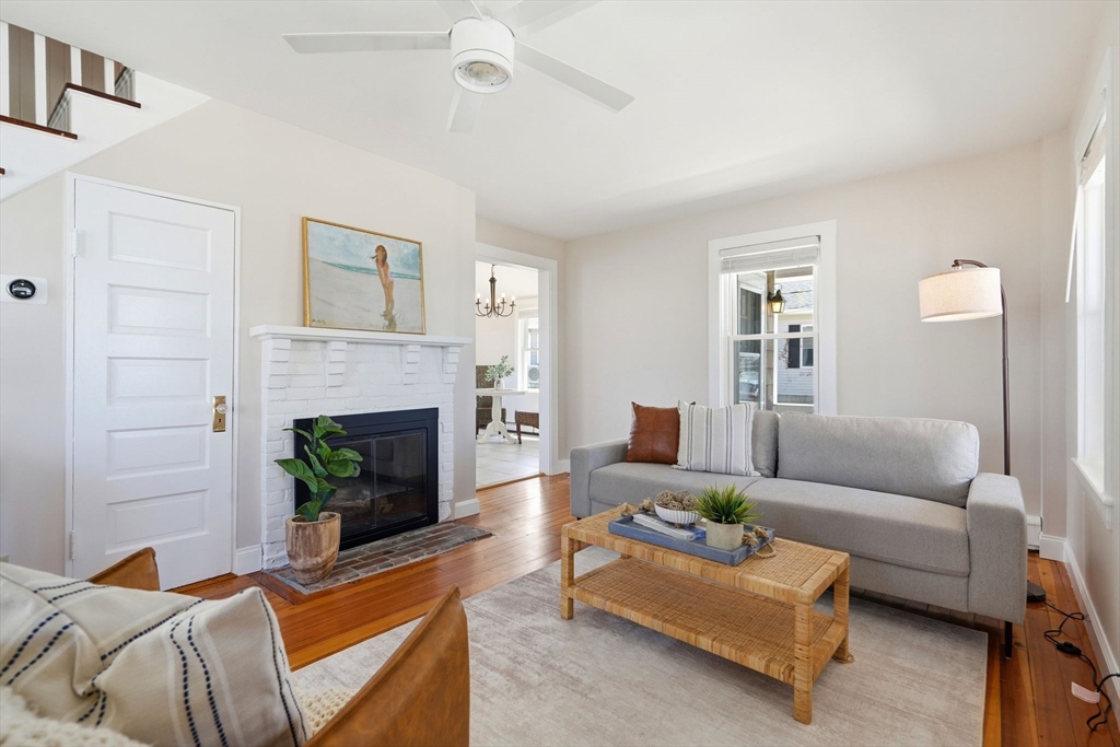20 Rebecca Road Scituate, MA 02066 - Photo 12 of 38