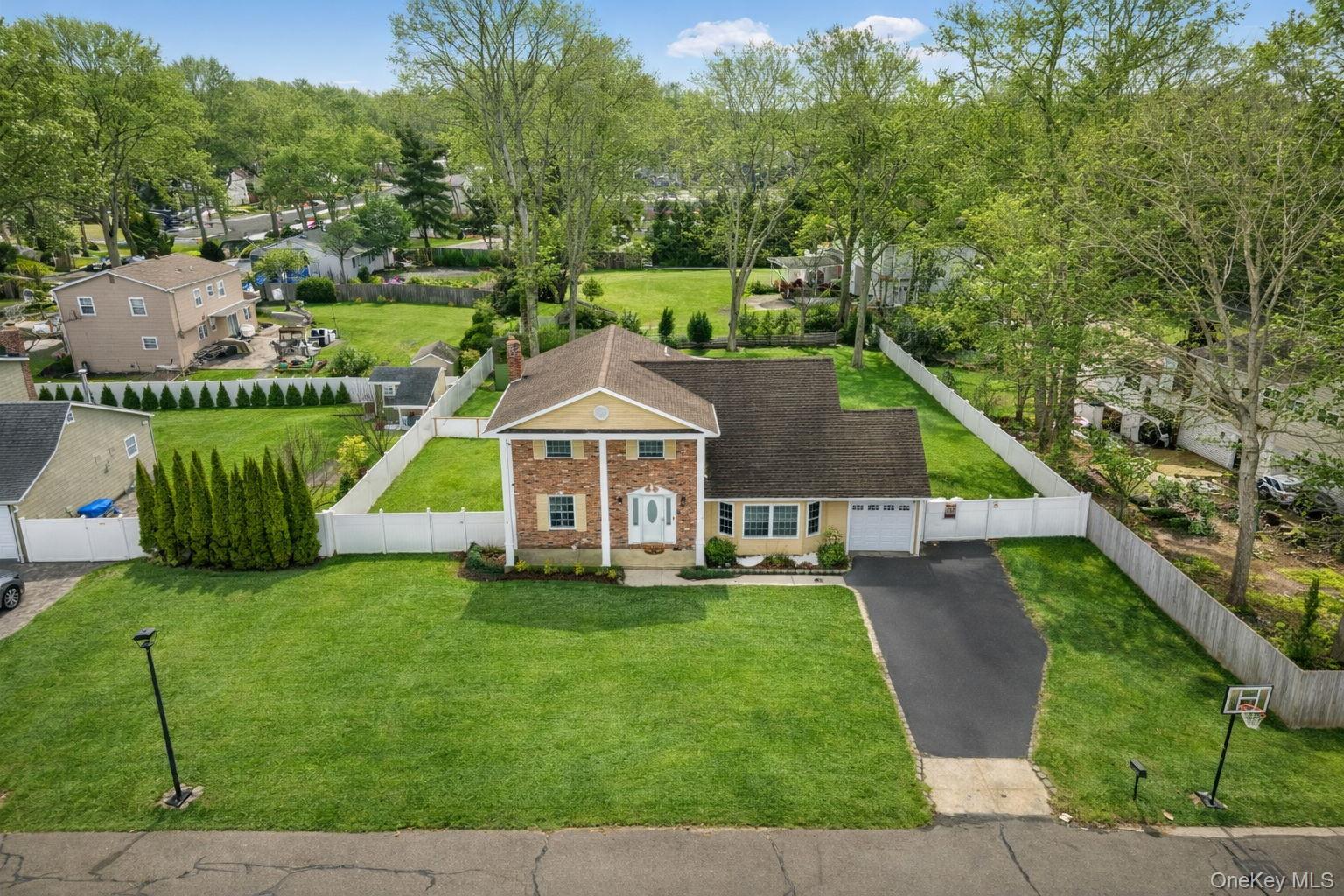 4 Rowe Street Coram, NY 11727 - Photo 1 of 28