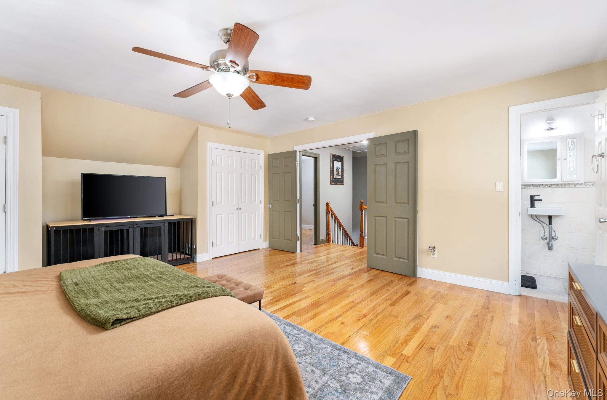 4 Rowe Street Coram, NY 11727 - Photo 17 of 28